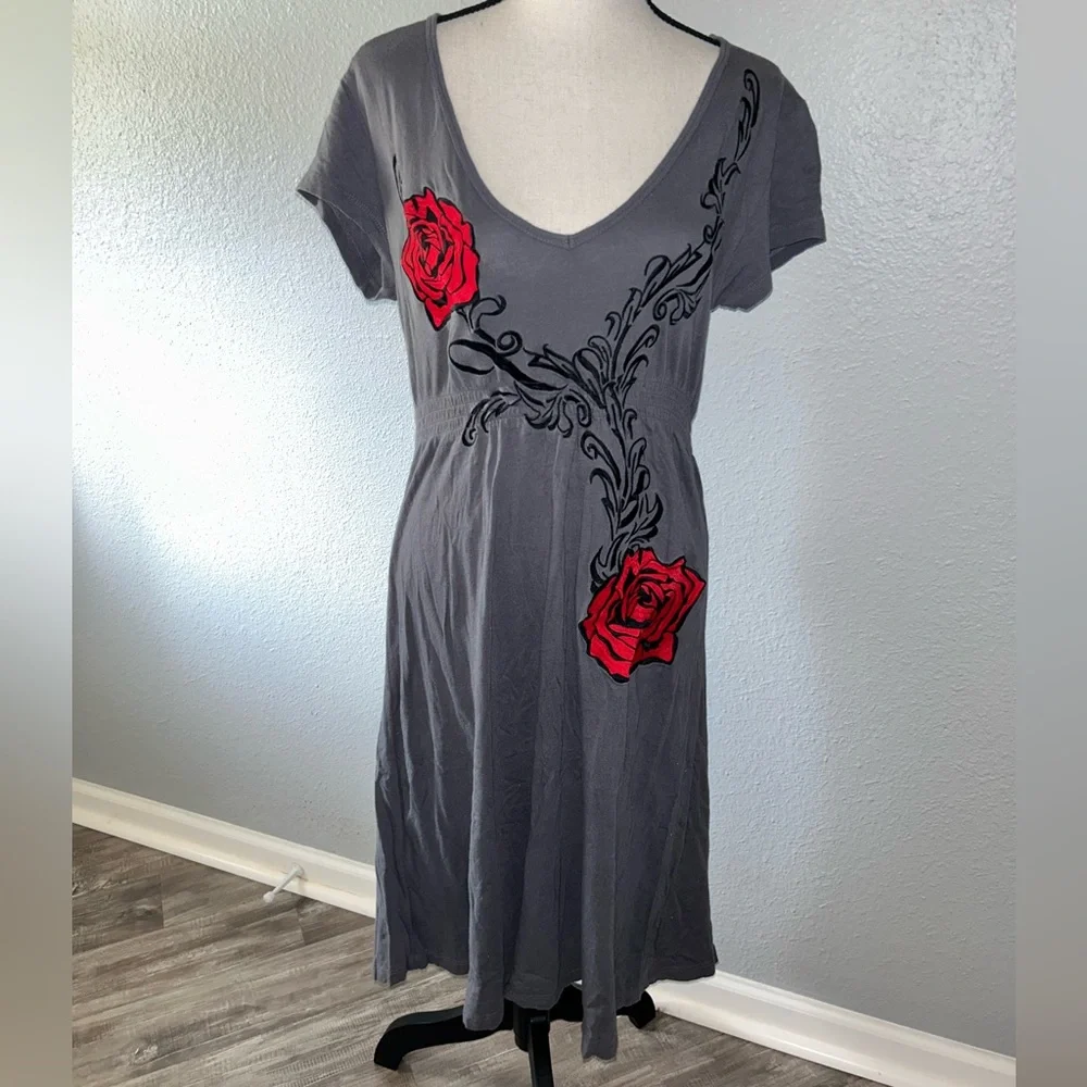 Rock & Roll Cowgirl Embroidered Rose Knee Length Dress Size Large - Picture 3 of 5
